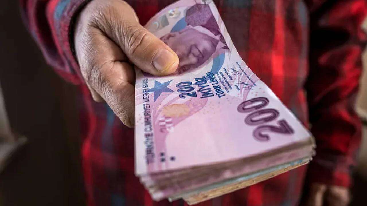 Bankalar kesenin ağızını açtı: Emekli maaş promosyonu zamlandı! Emekliye 100 bin lira ek ödeme için son 1 gün 7